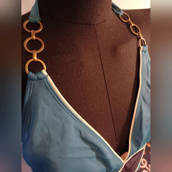 A Merona Swimsuit Halter Top - Picture 4 of 5